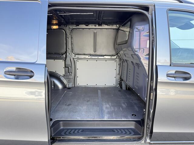 Mercedes-Benz VITO 119 1.9 CDI 190pk Automaat L2H1 LED Cruise Control Climate Control Trekhaak