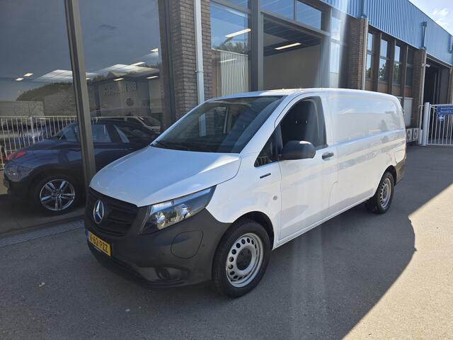Mercedes-Benz VITO eVito 112 L2 Business Solution 60 kWh Achteruitrijcamera Airco Stoelverwarming
