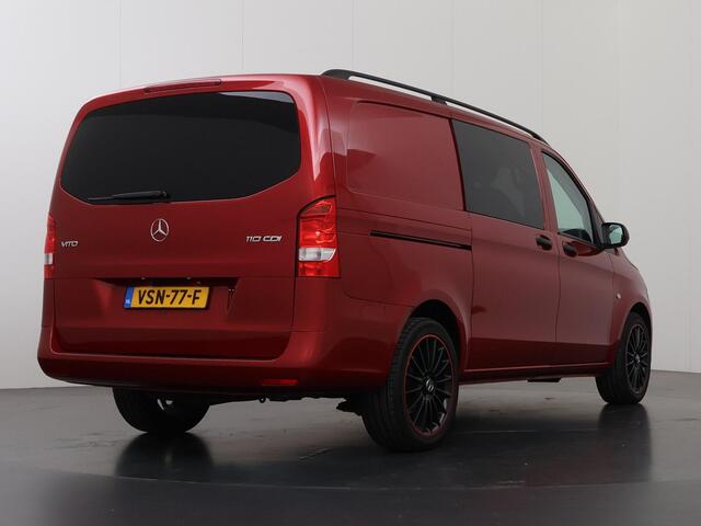 Mercedes-Benz VITO 110 CDI | L2 | DUBBEL CABINE | NAVIGATIE | CLIMATE CONTROL | CRUISE CONTROL | ACHTERUITRIJCAMERA | METALLIC LAK | 19" VELGEN | GETINT GLAS | PANAMERICANA GRILLE | CERTIFIED