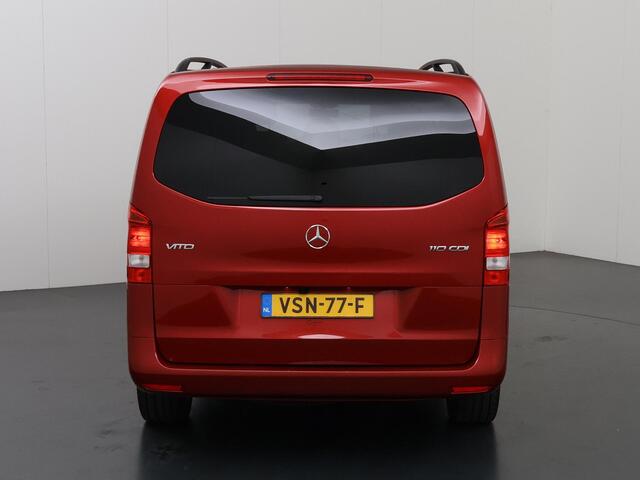 Mercedes-Benz VITO 110 CDI | L2 | DUBBEL CABINE | NAVIGATIE | CLIMATE CONTROL | CRUISE CONTROL | ACHTERUITRIJCAMERA | METALLIC LAK | 19" VELGEN | GETINT GLAS | PANAMERICANA GRILLE | CERTIFIED