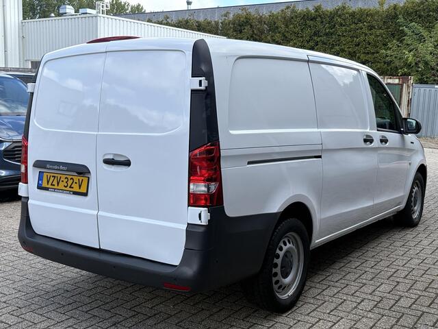 Mercedes-Benz VITO eVito Lang 41 kWh | Elektrisch | Airco | Stoelverwarming | Camera | Houten laadvloer | Bluetooth / Carplay |