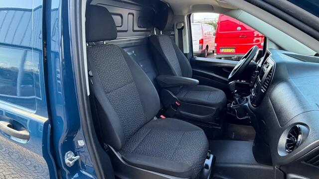 Mercedes-Benz VITO 114 CDI 100KW 136PK L2H1 EURO 6 AIRCO/ CRUISE CONTROL/ PARKEERSENSOREN/ 100% DEALERONDERHOUDEN
