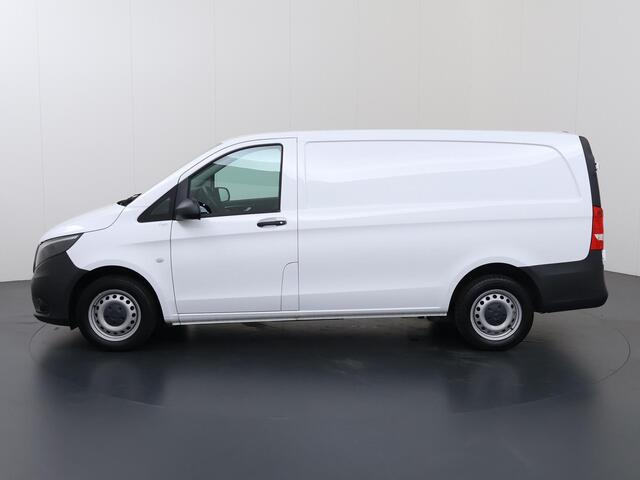 Mercedes-Benz VITO 110 CDI | Lang L2 | AIRCO | CRUISE CONTROL | APPLE CARPLAY | ANDROID AUTO | 3-ZITS | PARKEERSENSOREN VOOR EN ACHTER | BETIMMERDE LAADRUIMTE | CERTIFIED