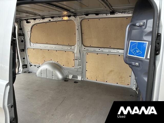 Mercedes-Benz VITO 116 CDI L3 160pk Automaat LED Standkachel Carplay Airco Trekhaak Parkeersensoren