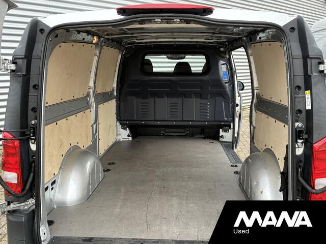 Mercedes-Benz VITO 116 CDI L3 160pk Automaat LED Standkachel Carplay Airco Trekhaak Parkeersensoren