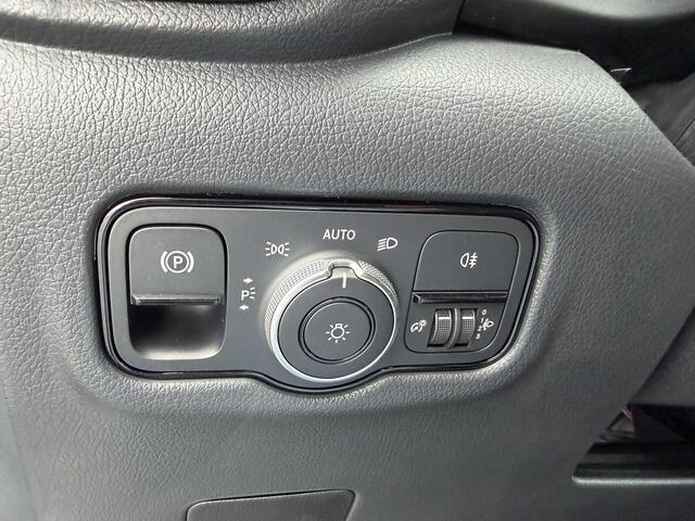 Mercedes-Benz VITO eVito 112 L2 60 kWh