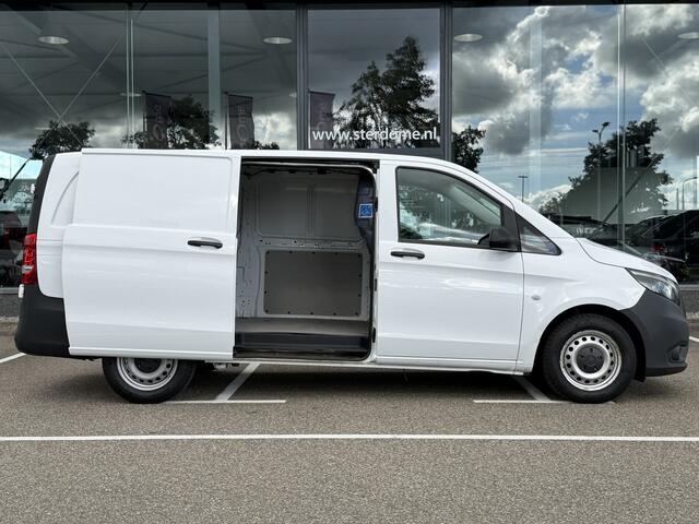 Mercedes-Benz VITO 114 CDI Lang 2.0 RWD I Trekhaak I Automaat I Distronic I Stoelverwarming I Camera I Audi MB 40 I Alarm klasse 3 I DAB I Airco l Regensensor l Tweezitsbank l I Houten vloer I Deuren 180 gr te openen l