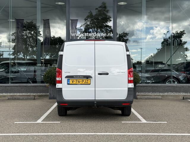 Mercedes-Benz VITO 114 CDI Lang 2.0 RWD I Trekhaak I Automaat I Distronic I Stoelverwarming I Camera I Audi MB 40 I Alarm klasse 3 I DAB I Airco l Regensensor l Tweezitsbank l I Houten vloer I Deuren 180 gr te openen l