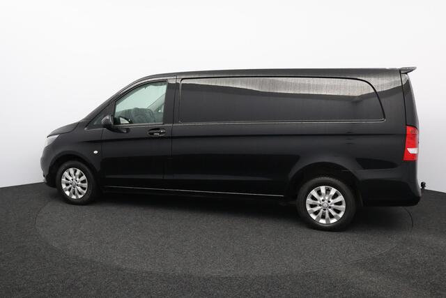 Mercedes-Benz VITO 116 CDI Extra Lang/ Automaat!/ Trekhaak/ Zij-Schuifdeur Rechts/ 16'' LMV/ Navi/ Airco/ Cruise/ Elek. pakket/ Bluetooth/ Multi. Stuur/ Dakspoiler/ Metallic lak.