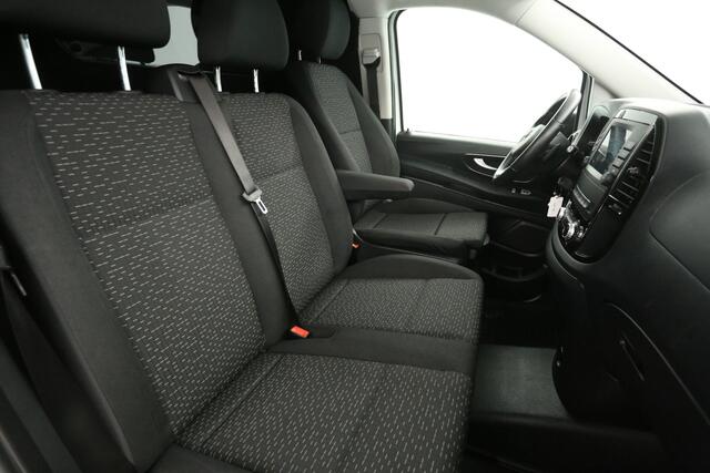 Mercedes-Benz VITO 116 CDI Lang | Automaat | Airco | Cruise | Camera | Carplay | 3 Zits | Navi | Trekhaak | Parkeersens.