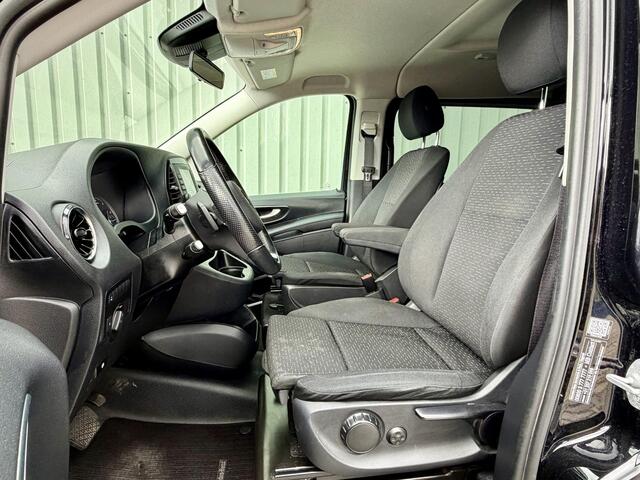 Mercedes-Benz VITO 116 CDI Lang DC Comfort / LED / Trekhaak / Navigatie / Achteruitrijcamera / All Season Banden / Lichtmetalen velgen / Climate Control / Spiegel pakket /