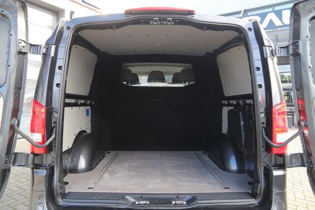 Mercedes-Benz VITO 119 CDI | DC | 4Matic / 4x4 | Camera | Cruise | Airco..