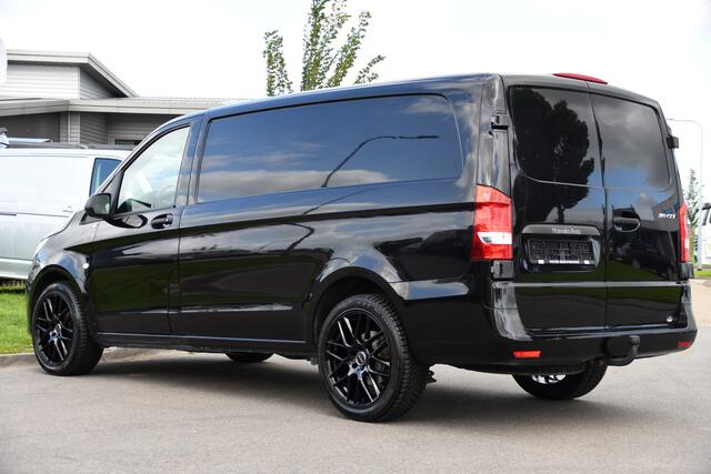 Mercedes-Benz VITO 116 CDI L2 Black Edition Camera, Cruise, Carplay, LED, 164pk, Stoelverwarming, Standkachel, Automaat, Multimedia, Uniek!