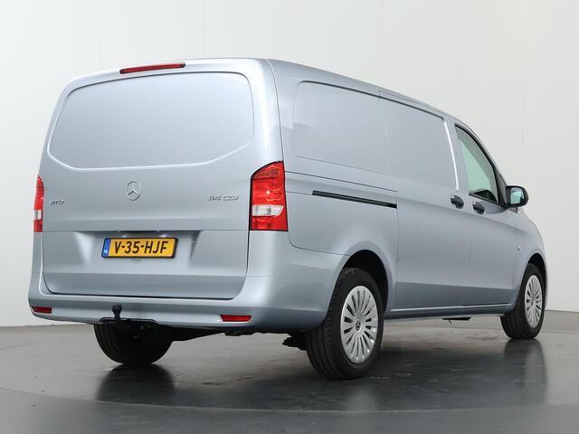 Mercedes-Benz VITO 114 CDI | L2 | PRO | ACHTERUITRIJCAMERA | AUTOMATISCHE AIRCO | TREKHAAK | CARPLAY | ANDROID AUTO | CRUISE CONTROL | METALLIC | 2 COMFORT STOELEN | CERTIFIED