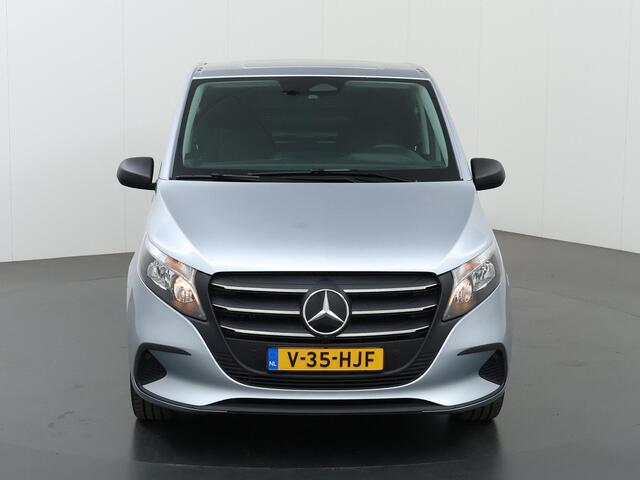 Mercedes-Benz VITO 114 CDI | L2 | PRO | ACHTERUITRIJCAMERA | AUTOMATISCHE AIRCO | TREKHAAK | CARPLAY | ANDROID AUTO | CRUISE CONTROL | METALLIC | 2 COMFORT STOELEN | CERTIFIED