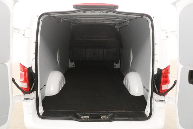 Mercedes-Benz VITO 114 CDI Lang | Automaat | Airco | Camera | Cruise | 3 Zits | Carplay | Navi | Trekhaak