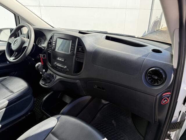 Mercedes-Benz VITO 114 1.9 CDI 136PK Dubbele Cabine L2H1 5 Stoelen Climate Control Cruise Control Trekhaak Carplay Camera