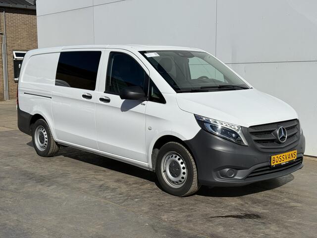 Mercedes-Benz VITO 114 1.9 CDI 136PK Dubbele Cabine L2H1 5 Stoelen Climate Control Cruise Control Trekhaak Carplay Camera