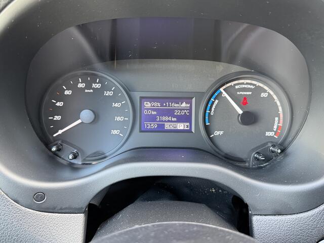 Mercedes-Benz VITO EVito 116PK Extra Lang 41 kWh CarPlay/Navigatie Systeem/Achteruitrijcamera