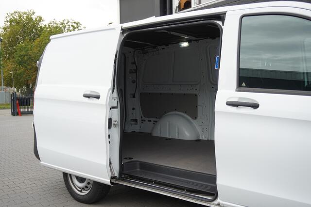 Mercedes-Benz VITO 114 CDI Lang EURO 6 - AC/Climate - Navi - Cruise - €16.900,- Excl.