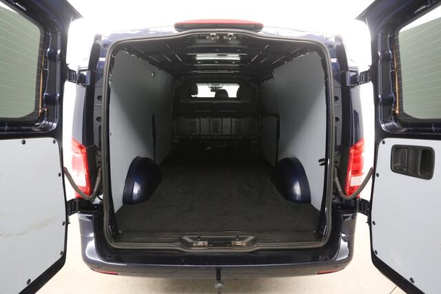 Mercedes-Benz VITO 116 CDI Extra Lang | Automaat | Clima | Camera | Cruise | Carplay | 3 Zits | LED | Navi | Trekhaak