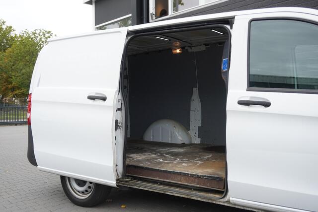Mercedes-Benz VITO 110 CDI Lang EURO 6 - Airco - Navi - Cruise - €15.950,- Excl.