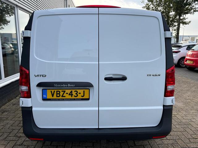 Mercedes-Benz VITO 111 CDI Lang | Trekhaak | 3 Zitplaatsen | Bluetooth | Airco