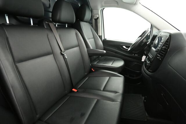 Mercedes-Benz VITO 114 CDI Lang | Automaat | Airco | Cruise | Carplay | 3 Zits | Trekhaak | Stoelverwarming