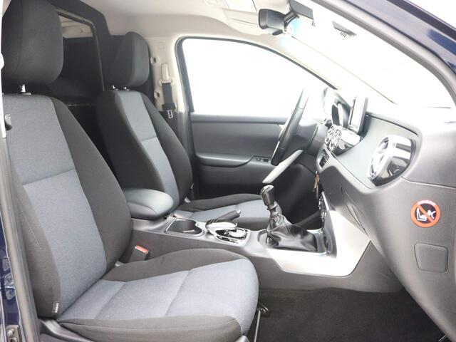 Mercedes-Benz X-Klasse 250 d 4-MATIC Pure