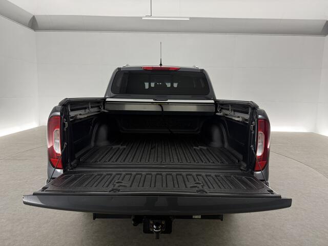 Mercedes-Benz X-Klasse 250 d 4-MATIC 191PK | DC | 5 Persoons | VAN | Pick-up | Grijs Kenteken | 3500KG Trekgew. | Aut. | Trekhaak | Clima | Camera | Cruise | Navi