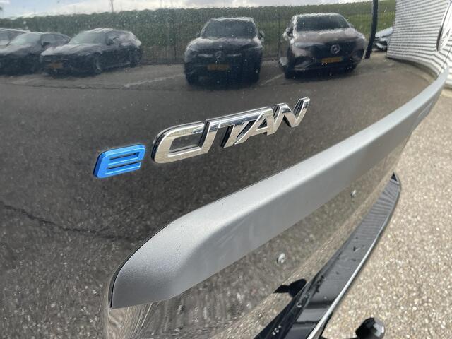 Mercedes-Benz eCitan L1 Pro 51 kWh Mercedes-Benz eCitan L1 Pro 45 kWh