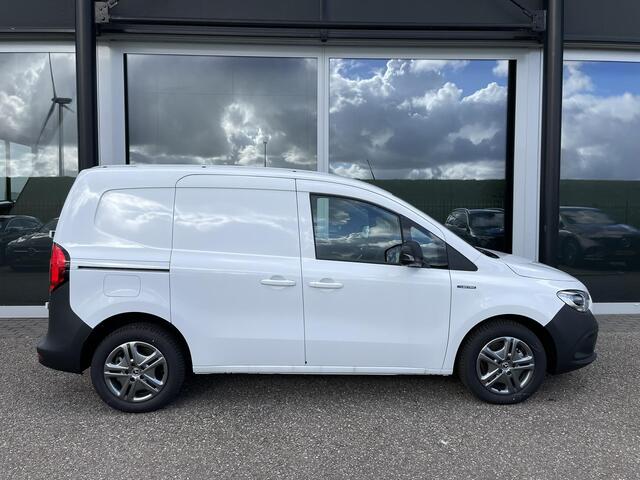 Mercedes-Benz eCitan L1 Pro 51 kWh Mercedes-Benz eCitan L1 Pro 45 kWh