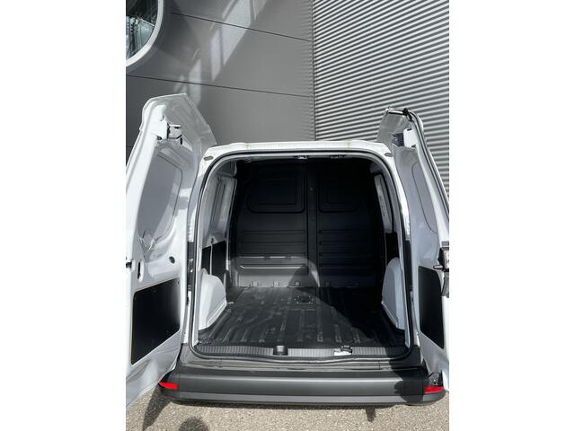 Mercedes-Benz eCitan L1 Pro 51 kWh Mercedes-Benz eCitan L1 Pro 45 kWh