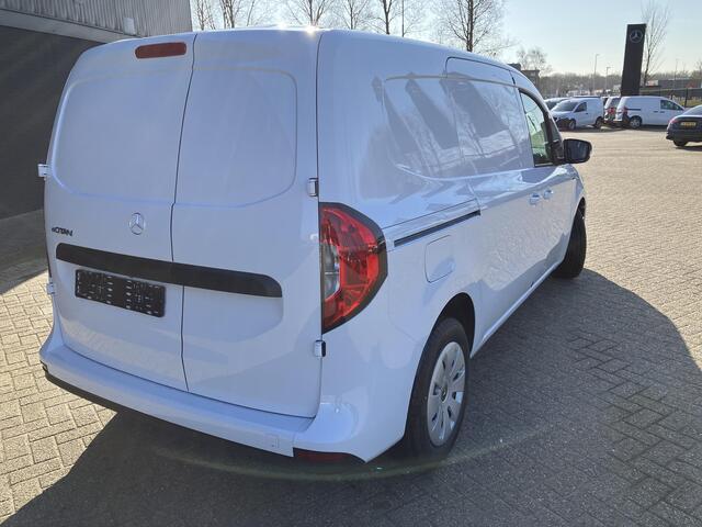 Mercedes-Benz eCitan 112 GB L2 Pro | Bumpers in kleur | Achteruitrijcamera | Parkeersensoren | AC/DC laden | MBUX Systeem |