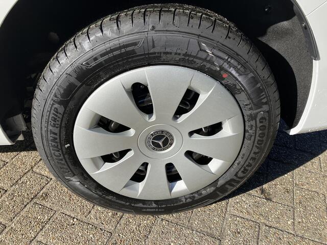 Mercedes-Benz eCitan 112 GB L2 Pro | Bumpers in kleur | Achteruitrijcamera | Parkeersensoren | AC/DC laden | MBUX Systeem |