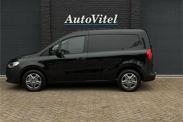 Mercedes-Benz eCitan L1 Pro 51 kWh | Snellader | Stoel+Stuurverwarming | Camera | Trekhaak | Nieuwstaat
