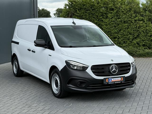 Mercedes-Benz eCitan 112 Pro L2H1 / 51 kWh / 6.716 KM / LED HIGH PERFORMANCE KOPLAMPEN / CAMERA / ECC / TREKHAAK / STOELVERW