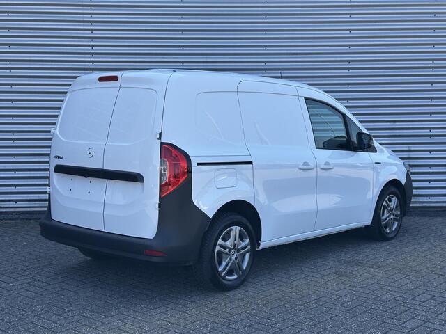 Mercedes-Benz eCitan 51kW L1 Pro-Edition Apple Carplay Navigatie | Bijrijdersbank | 3-Zits | 285km WltP | SoH 98%