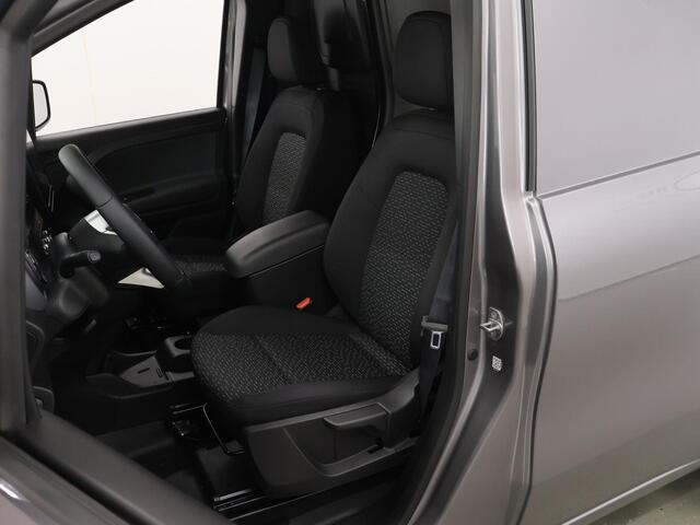 Mercedes-Benz eCitan 112 GB L1 51kWh | Airco | Dodehoekassistent | AC laden 22 kW / DC laden 75 kW | Multifunctioneel stuurwiel | Achteruitrijcamera| Dynamisch Exterieurpakket |