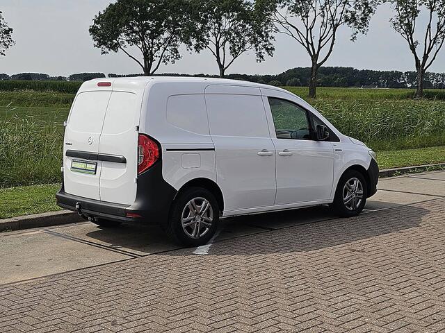 Mercedes-Benz eCitan 51kWh L1H1 Cruise control, Airco, Pdc, Carplay, Navi, Camera, Climate control, 51kWh, 290Km WLTP, Camera, 75kw-Snelladen, 3-Zits, Mbux, Trekhaak
