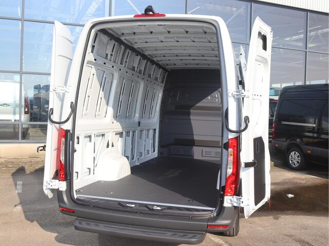 Mercedes-Benz eSprinter 314 L3 Pro 81kWh .