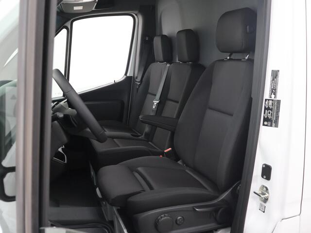 Mercedes-Benz eSprinter 414 GB L2 RWD PRO | Achteruitrijcamera | Climate Control | Cruise Control | Airco |
