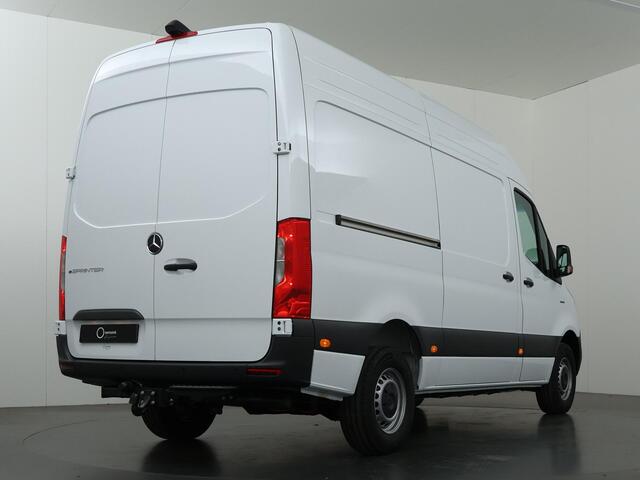 Mercedes-Benz eSprinter 414 GB L2 RWD PRO