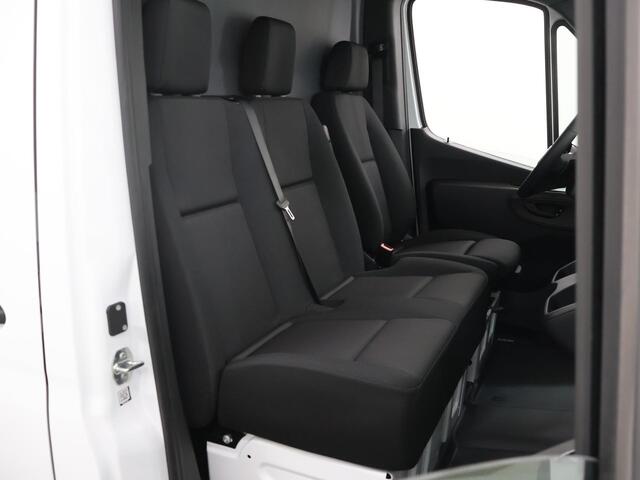 Mercedes-Benz eSprinter 414 GB L2 RWD PRO