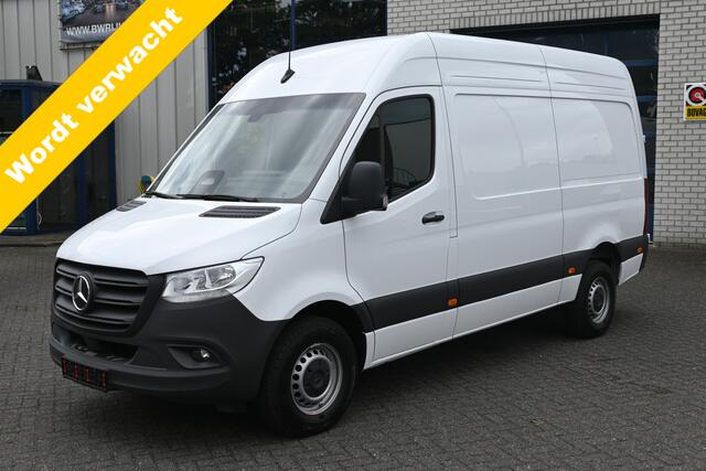 Mercedes-Benz eSprinter 314 L2H2 Pro 81kWh Smartphone integratie pakket, 115kW DC laden