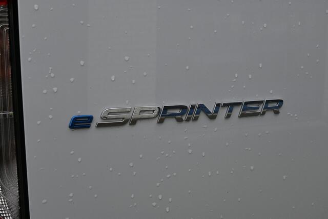 Mercedes-Benz eSprinter 314 L2H2 Pro 81kWh Smartphone integratie pakket, 115kW DC laden