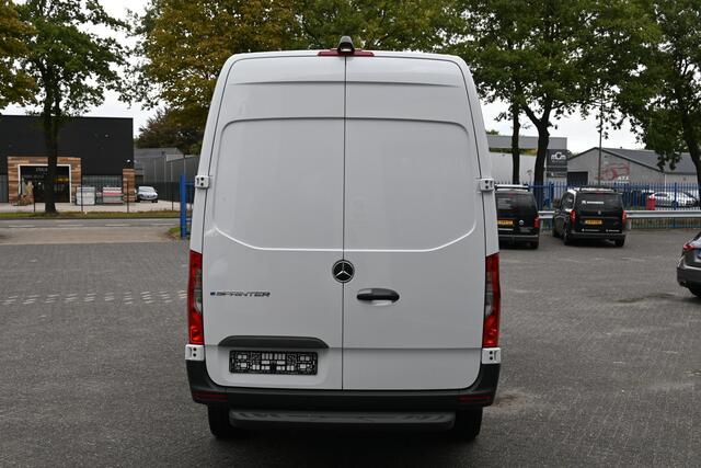 Mercedes-Benz eSprinter 314 L2H2 Pro 81kWh Smartphone integratie pakket, 115kW DC laden