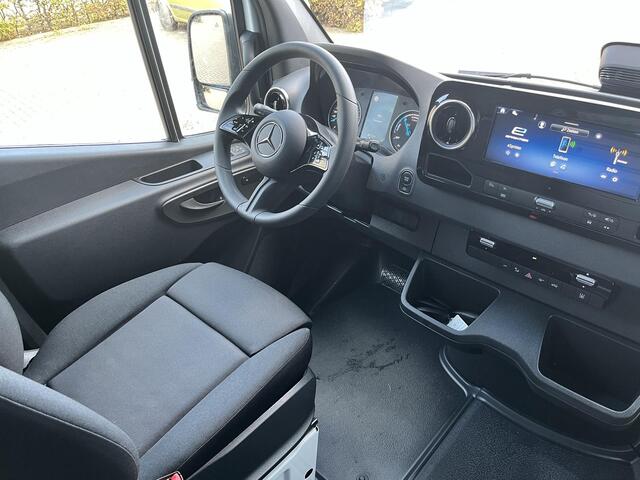 Mercedes-Benz eSprinter 314 L2 Pro 81kWh Rolstoelbus