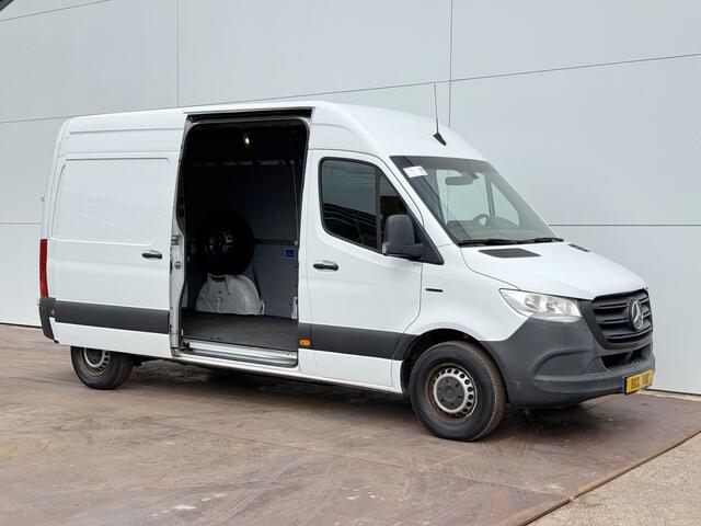Mercedes-Benz eSprinter 312 - Binnenkort verwacht! L2H2 100% Elektrisch 55kWh 168km WLTP 80kw Snelladen Climate Control Camera Stoelverwarming