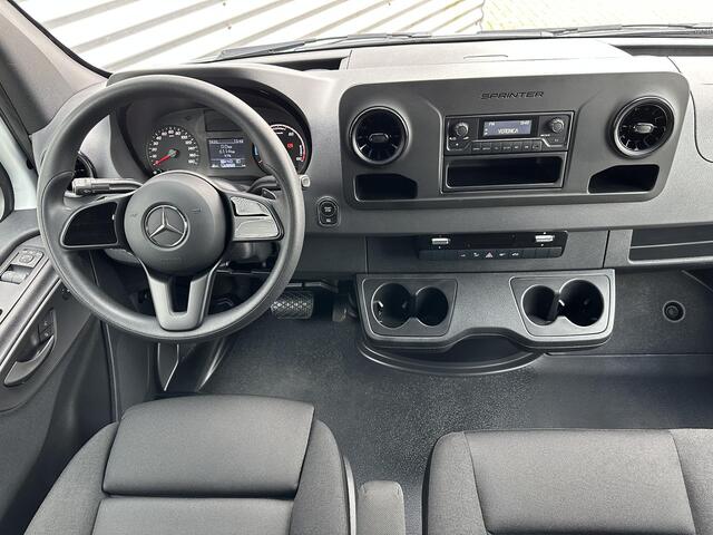 Mercedes-Benz eSprinter L2H2 Snelladen Camera Airco 41kWh